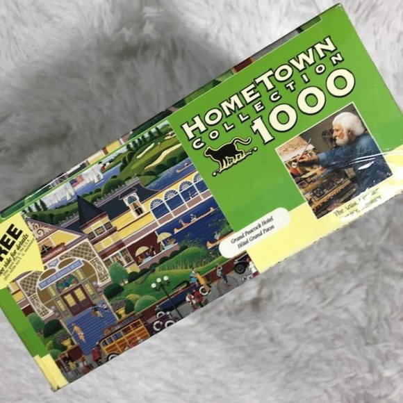 Hometown Collection Grand Peacock Hotel & New England Lighthouse Puzzles Set - Picture 13 of 16